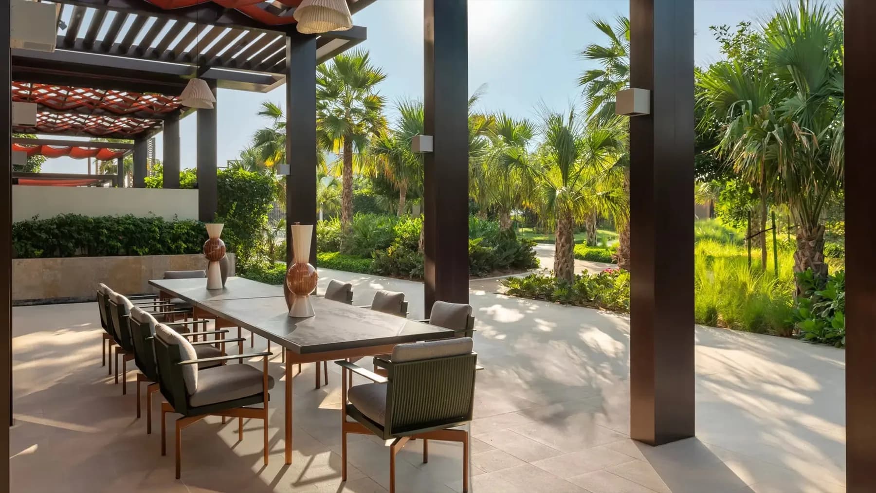 Banyan Tree Dubai beachfront seating area
