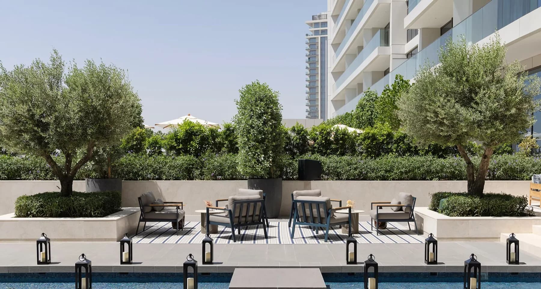 The Palace Hotel Creek Harbour terrace seating